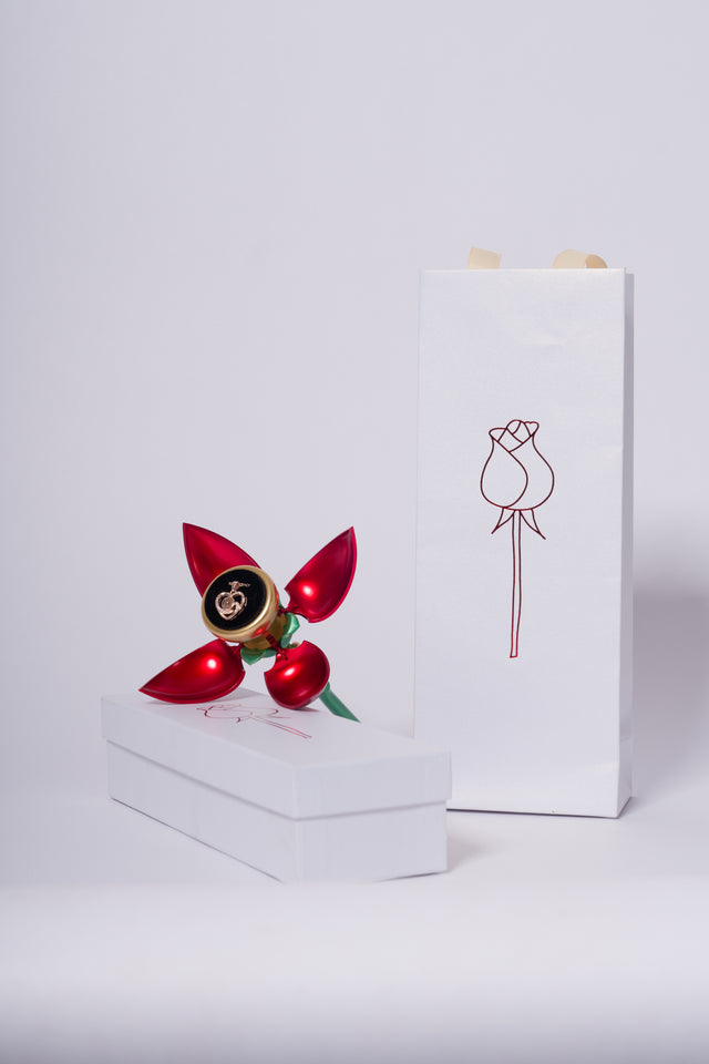 COLLAR CON EMPAQUE DE FLOR ROSA 🌹