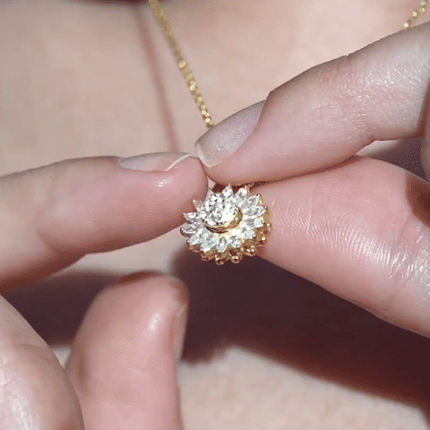Collar Girasol Giratorio🌻